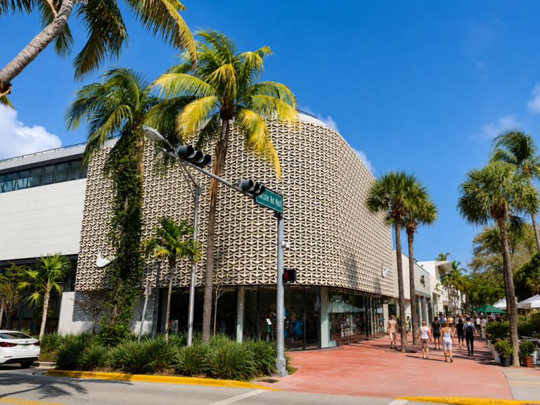 Lincoln Road Miami Beach: lojas, restaurantes, estacionamento e dicas