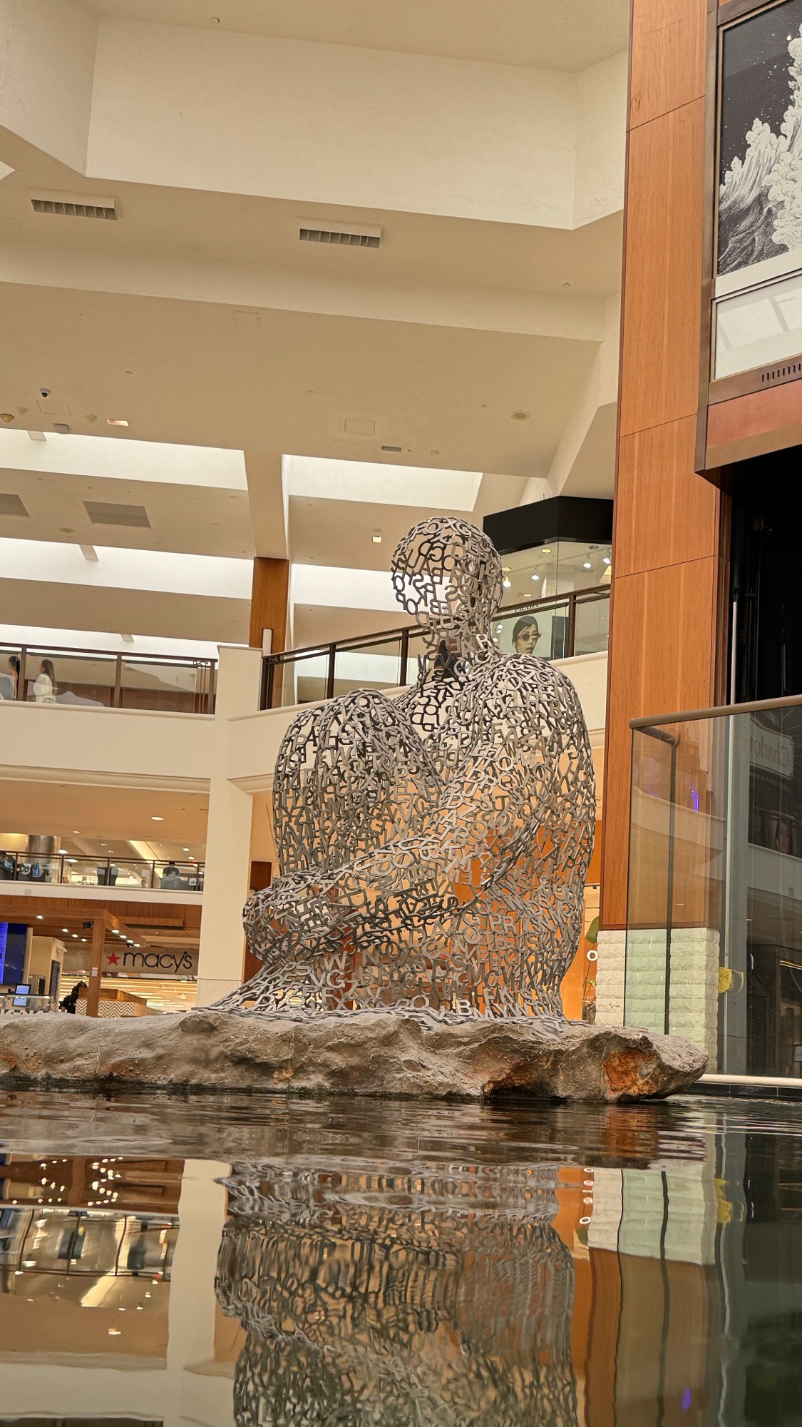 Área moderna do Aventura Mall em Miami