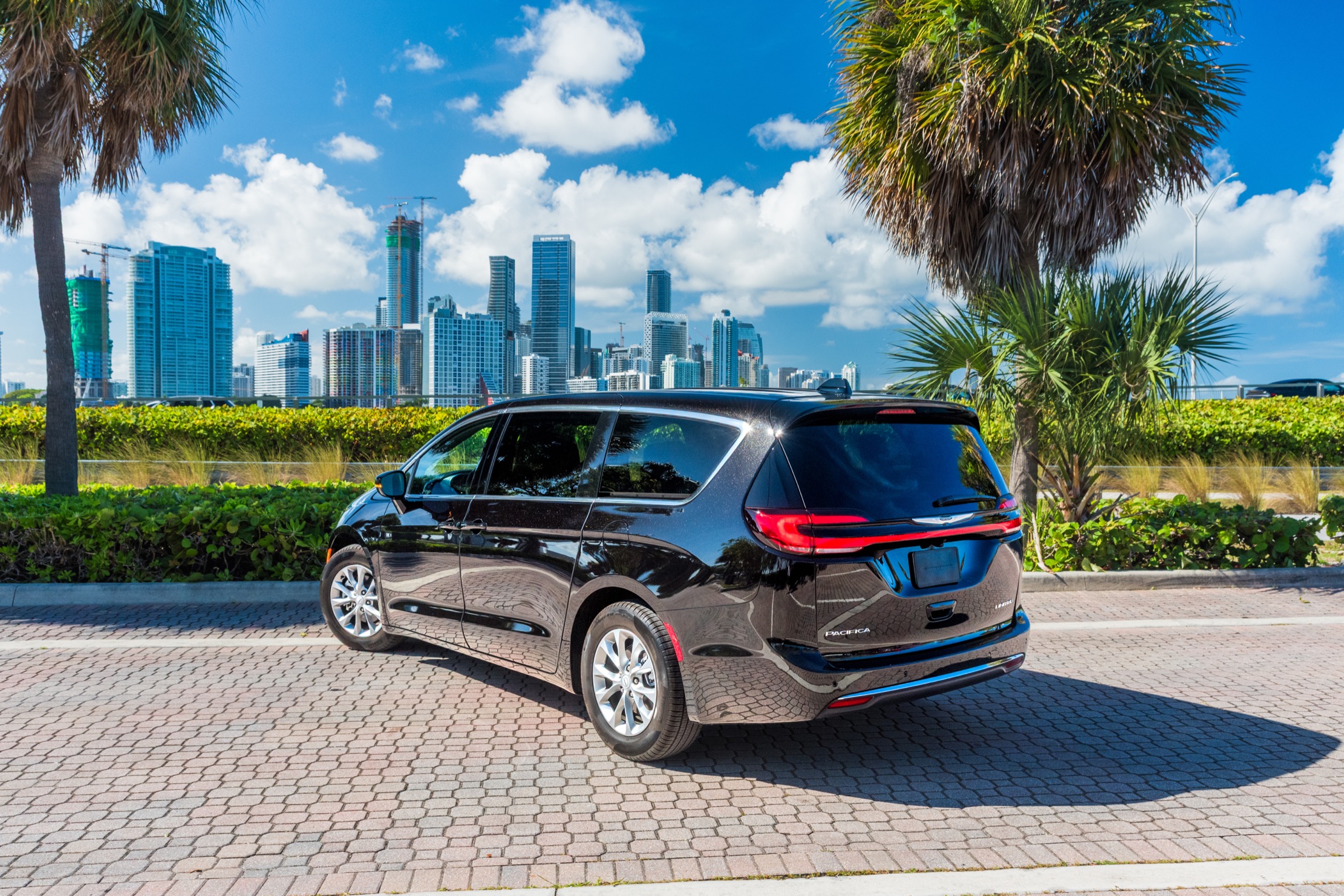 Parceria entre Onic Car Rentals e GuiaMiami